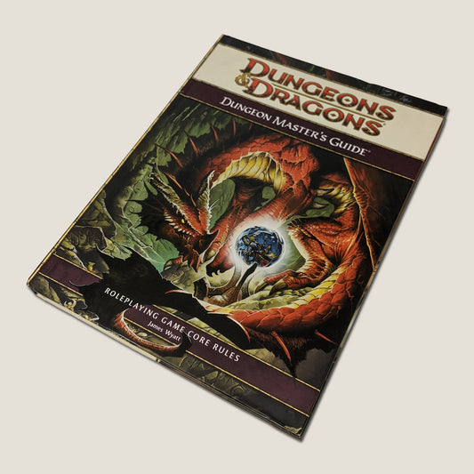 Dungeons and Dragons Dungeon Master's Guide - 4th Edition