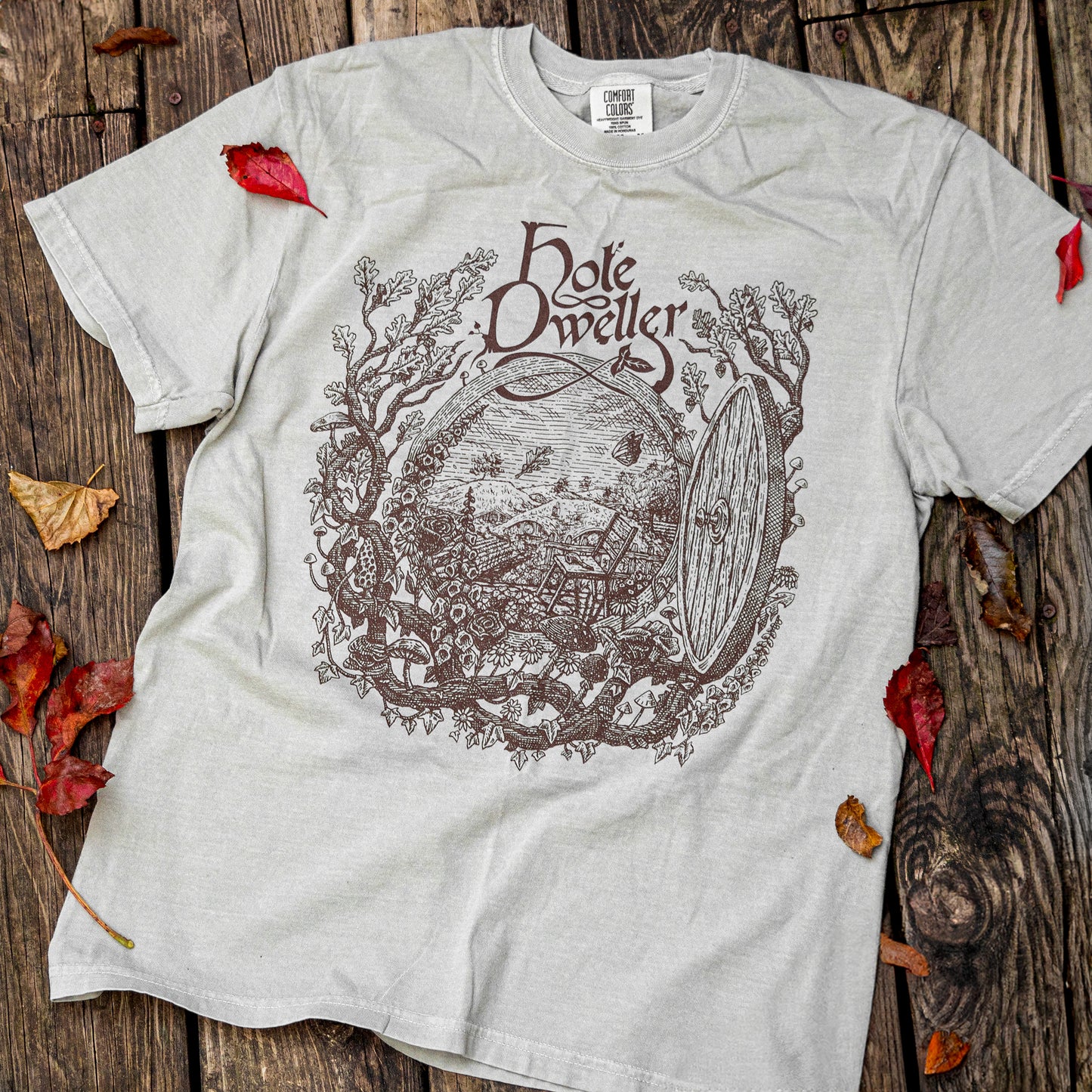 Hole Dweller "Smial" T-Shirt